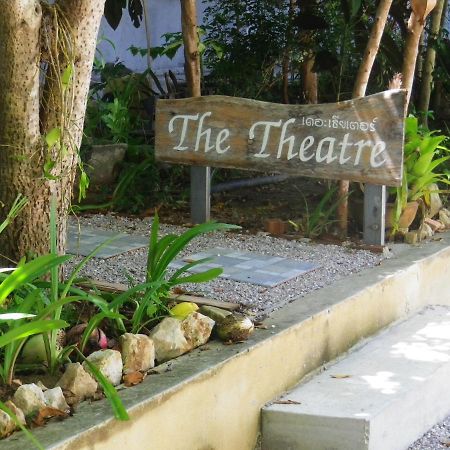 The Theatre Villa Bang Saphan Exteriér fotografie