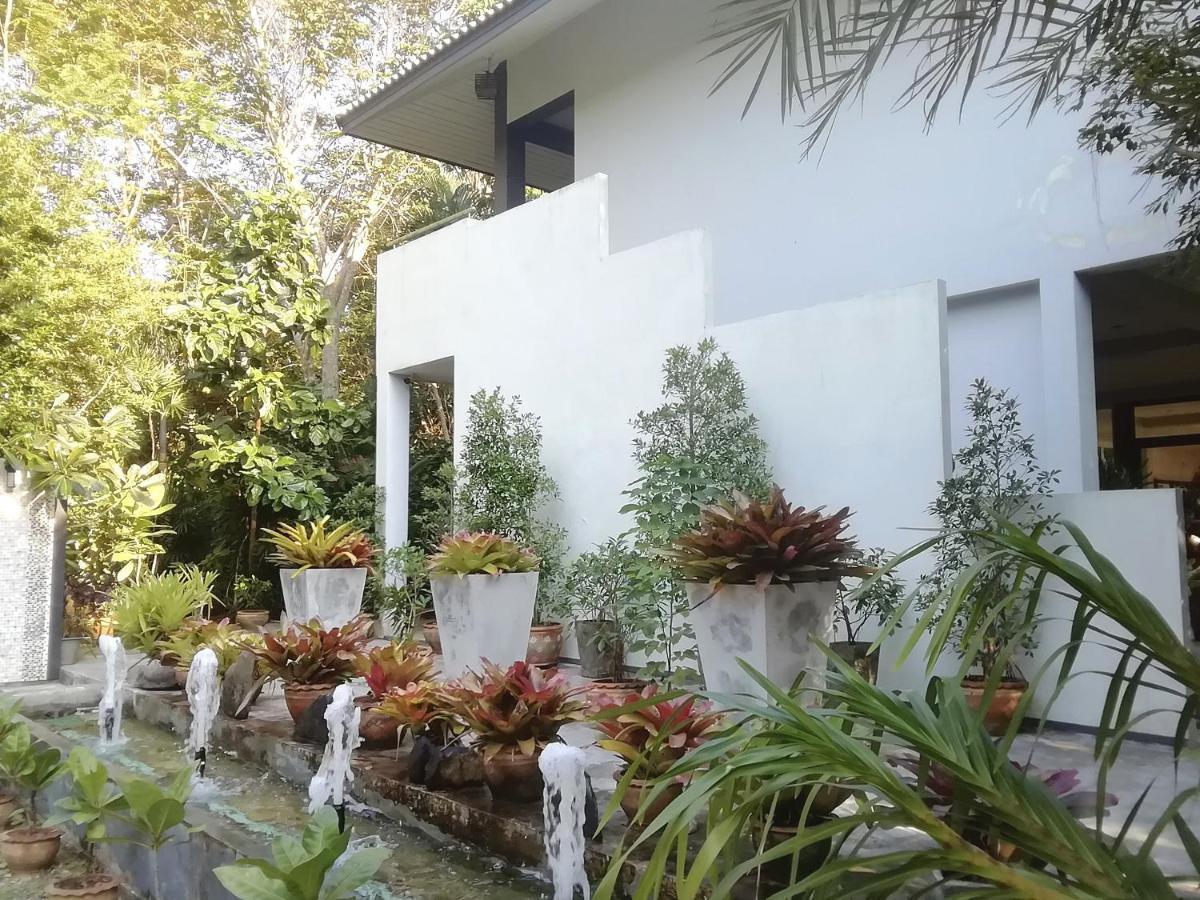 The Theatre Villa Bang Saphan Exteriér fotografie